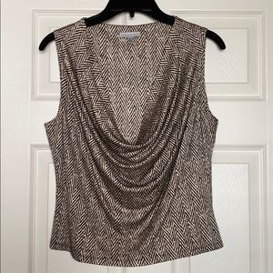 VINTAGE ANNE KLEIN SCOOP WEIGHTED FRONT TOP